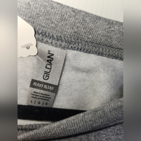 Women's Gray University of Kentucky UK Wildcats Crewneck Sweatshirt Size L NWT - Picture 4 of 5